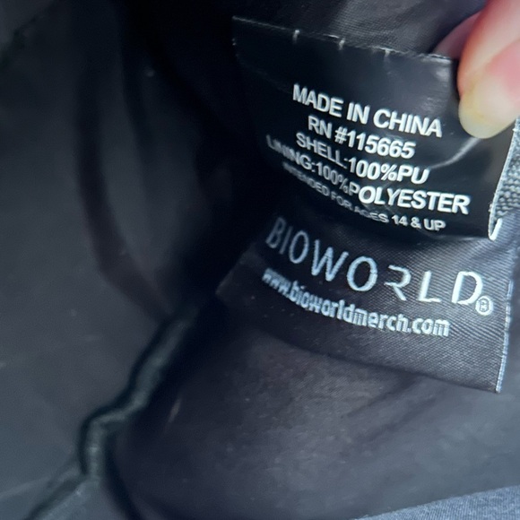 Harry Potter Ravenclaw Crest Embossed Faux Leather Mini Backpack Bioworld EUC - Picture 6 of 10